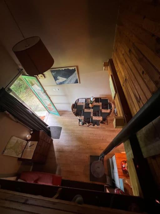 Cabane dans les bois avec vue sur les Pyrénées Saint-Laurent-de-Neste Extérieur photo